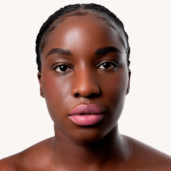 CARE NATURAL BEAUTY L�PIS BATOM CHERRY